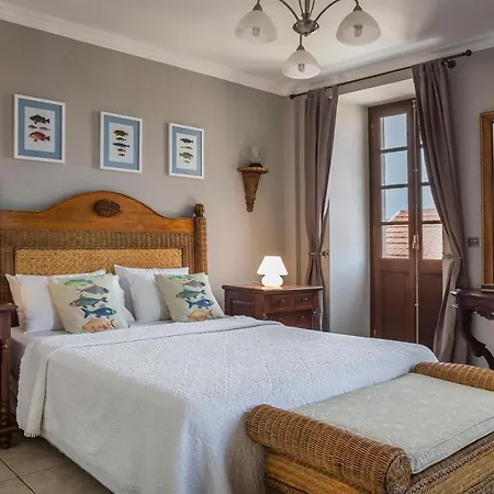 Faros (adults Only) Fiskardo