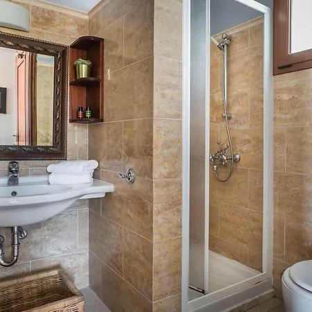 Faros (adults Only) Fiskardo